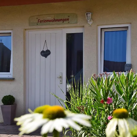 Auf Dem Dorf, *