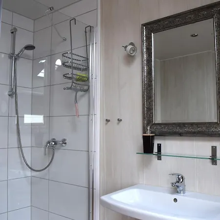 Auf Dem Dorf, Appartement